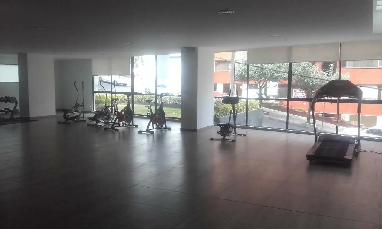 Ejecutivo Vista A Quito, Cerca A La Carolina location